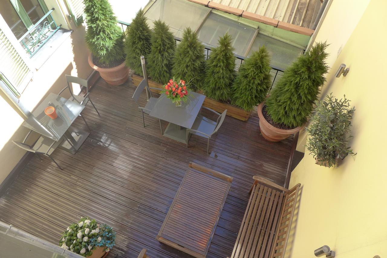 Residence Yolande Cannes Bagian luar foto