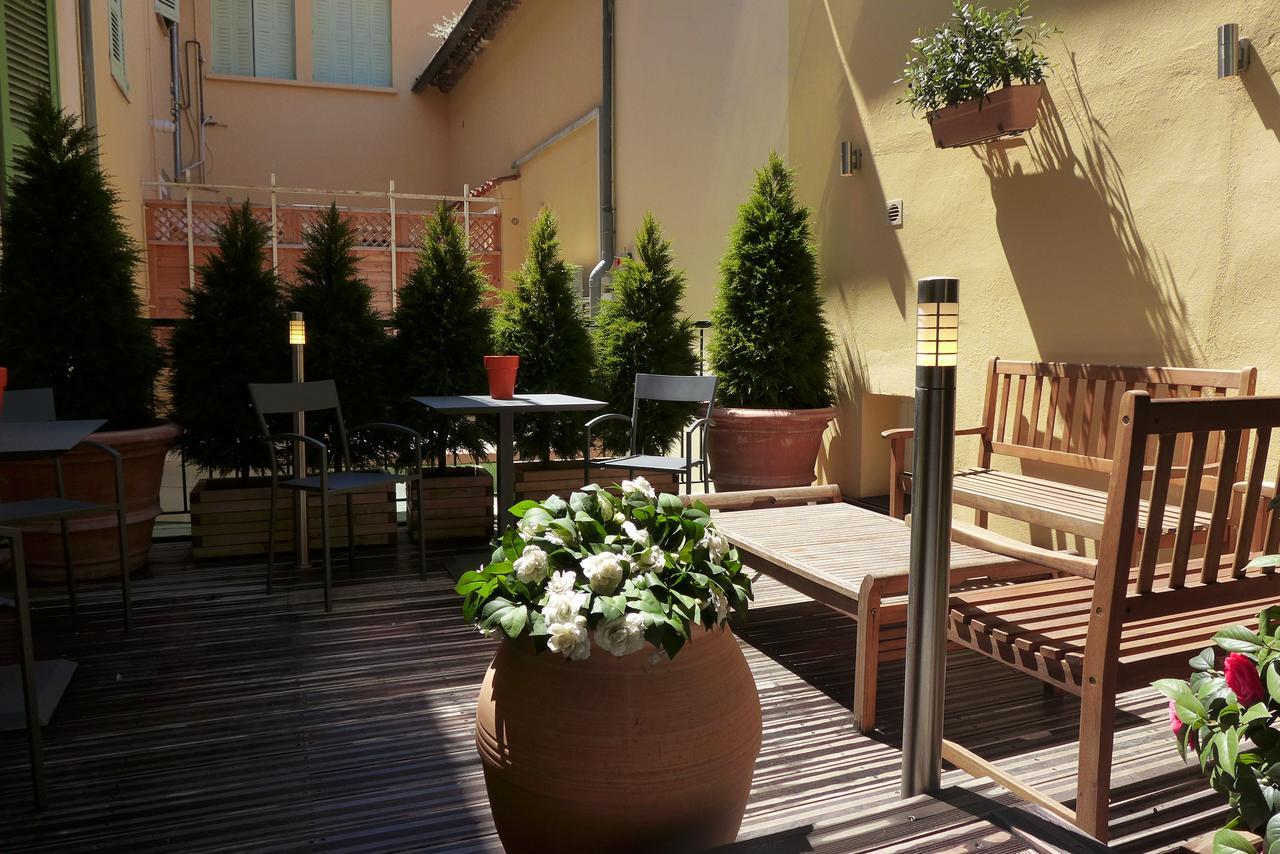 Residence Yolande Cannes Bagian luar foto