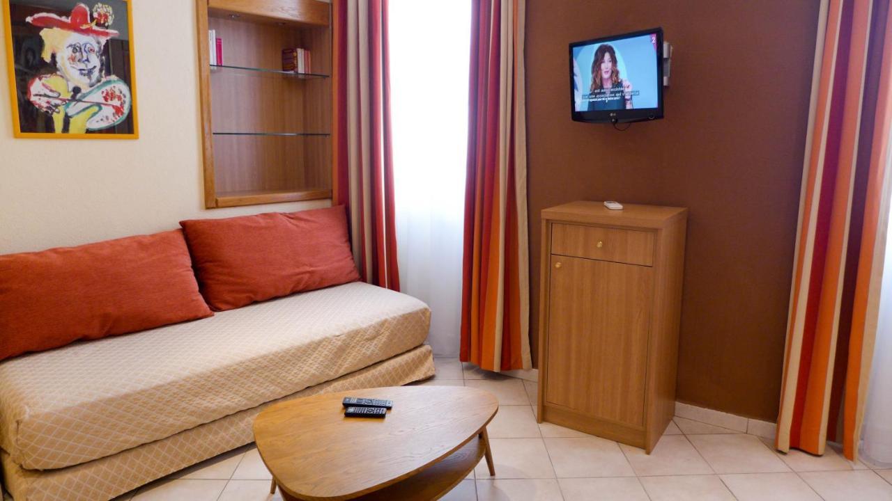 Residence Yolande Cannes Bagian luar foto
