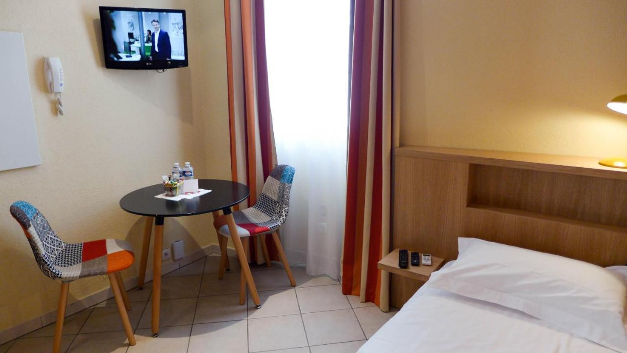Residence Yolande Cannes Bagian luar foto
